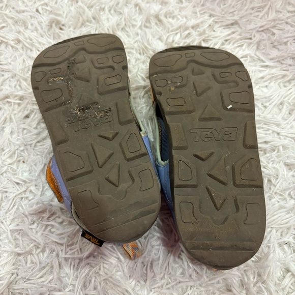 Teva Hurricane Seekado sandals purple orange‎ size kids 4 - Picture 5 of 9